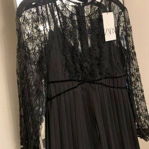 NWT Zara lace dress size M